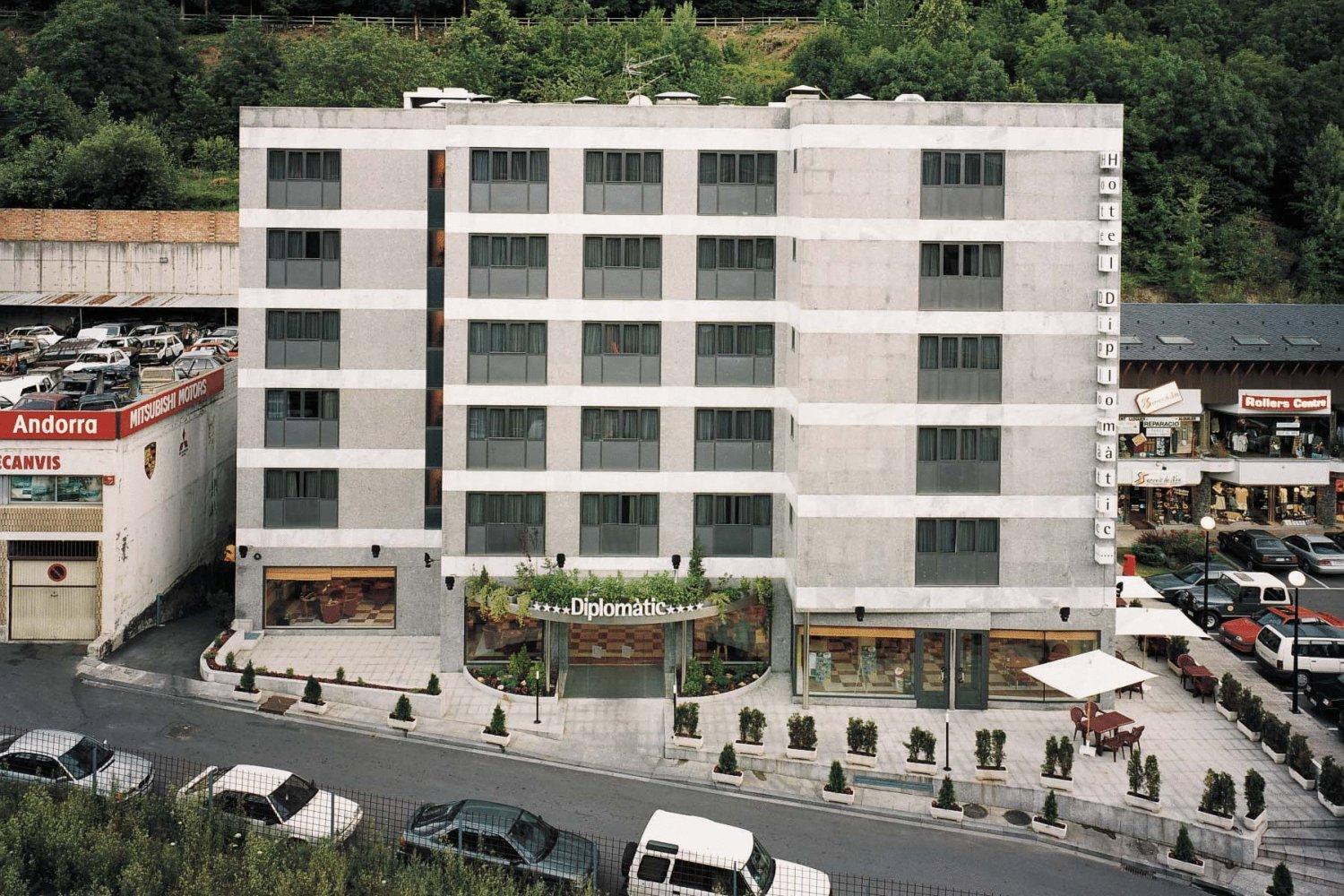Zenit Diplomatic Hotel Andorra la Vella Exterior photo